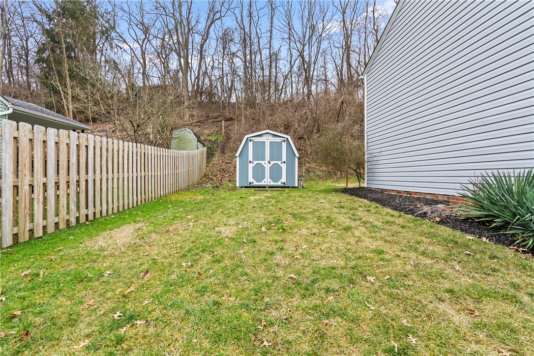 16 Fawnvue Dr