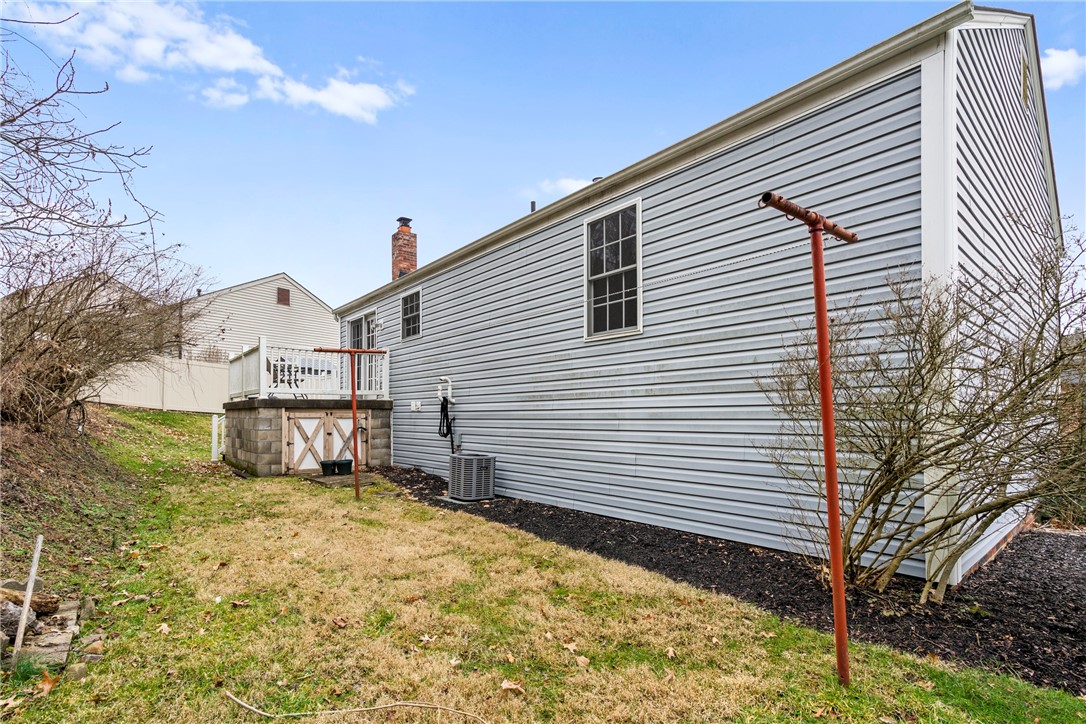 16 Fawnvue Dr