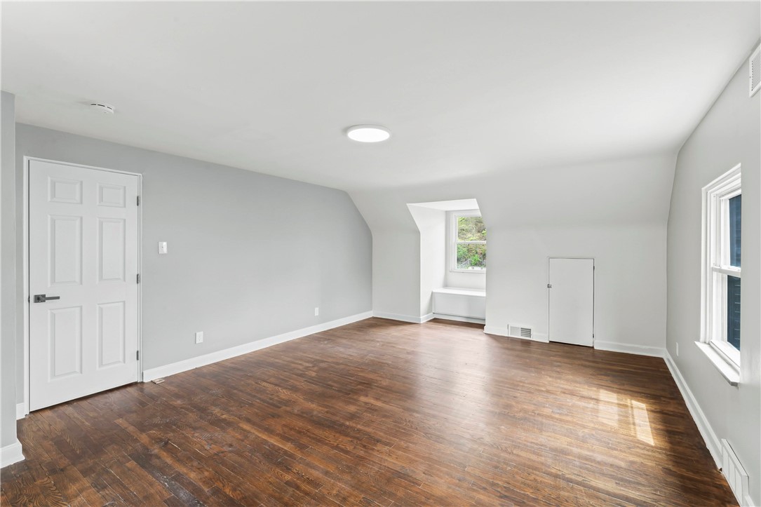 668 Rodi Rd