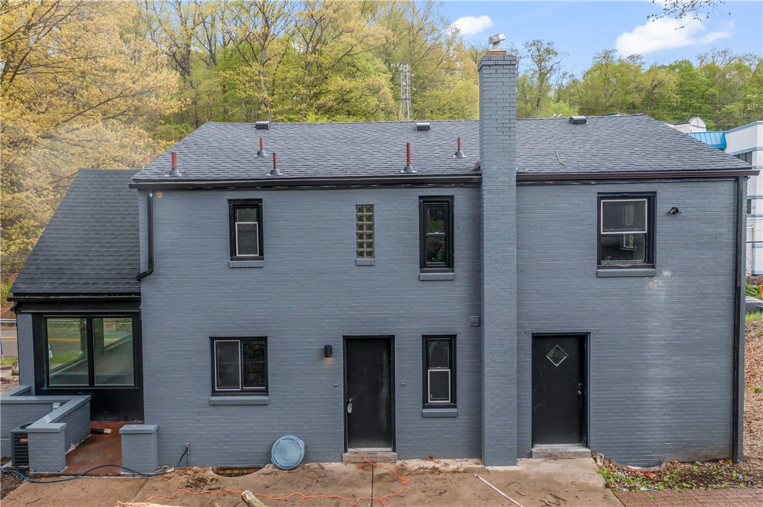 668 Rodi Rd