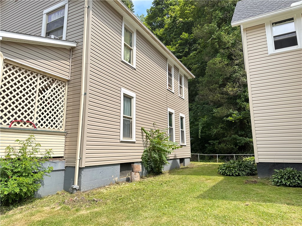 435 Highland Ave