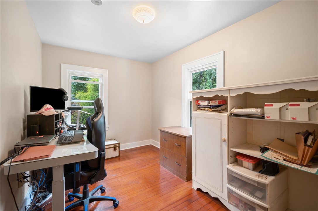 703 Walnut St