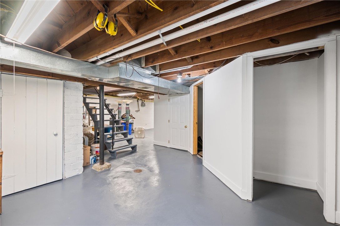 703 Walnut St