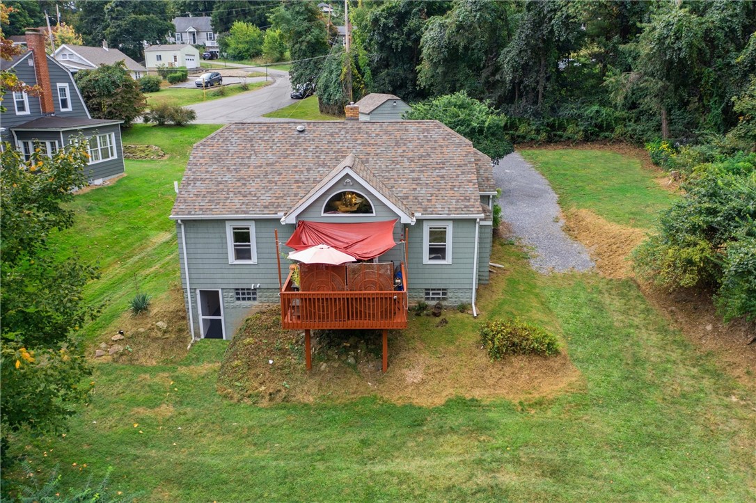 703 Walnut St