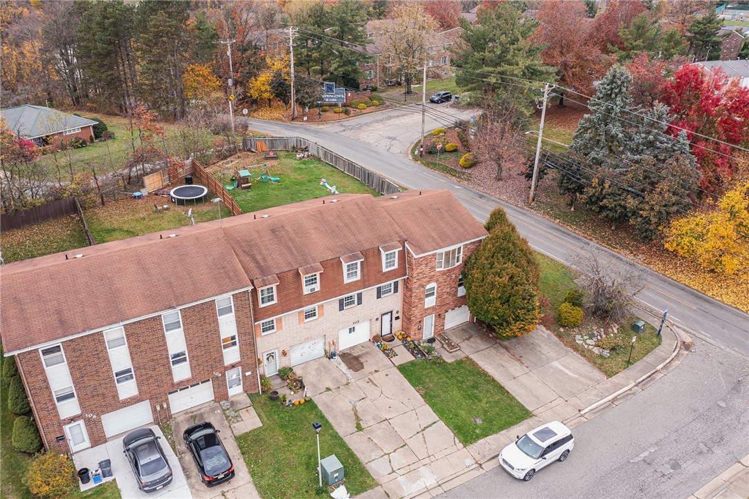 102 Westfield Dr