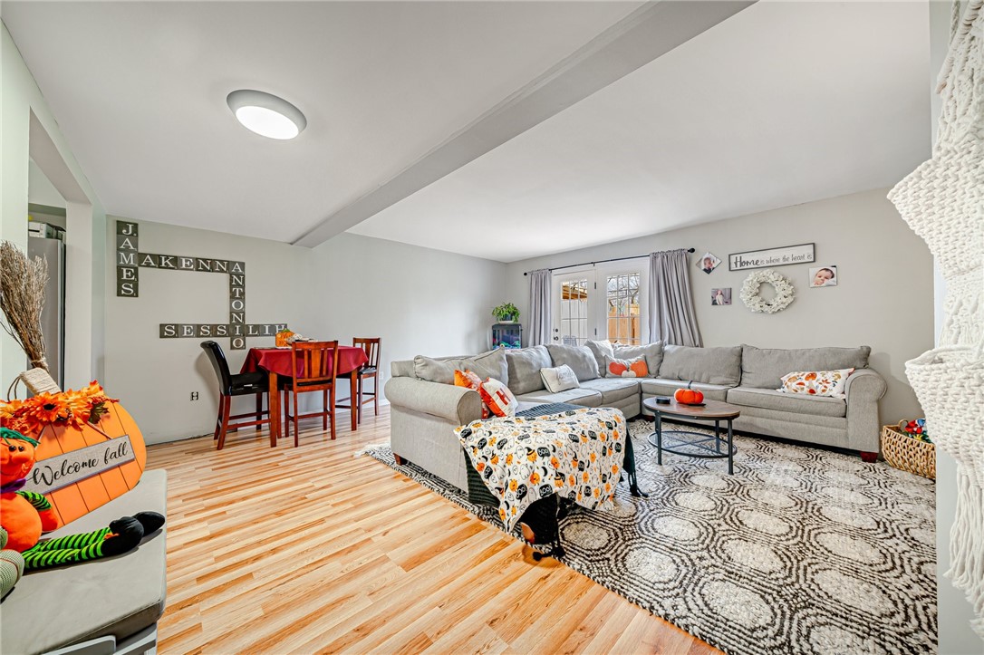 102 Westfield Dr