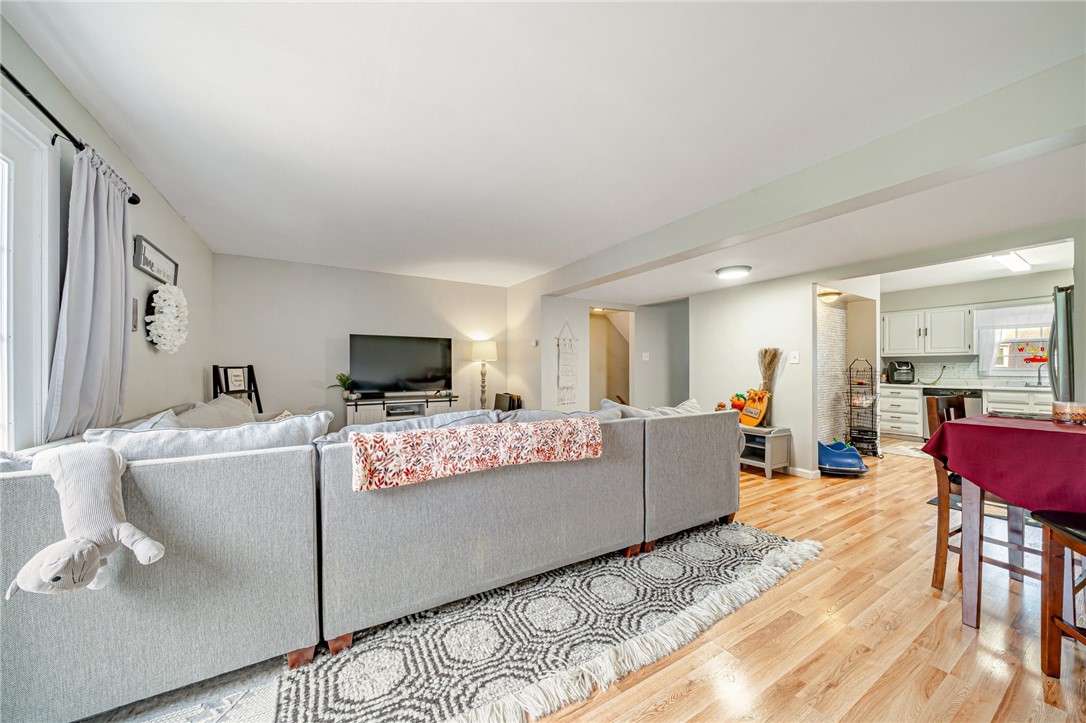 102 Westfield Dr