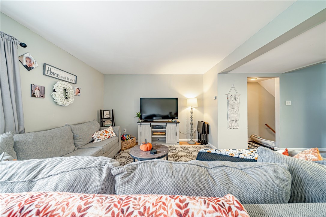 102 Westfield Dr