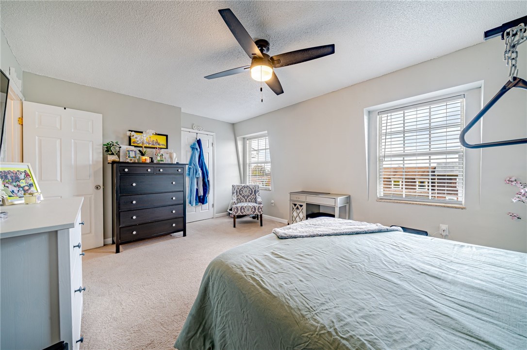102 Westfield Dr