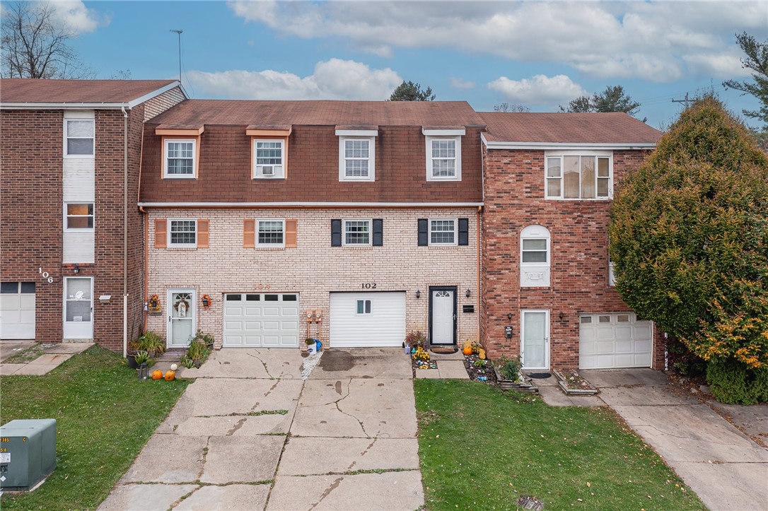 102 Westfield Dr