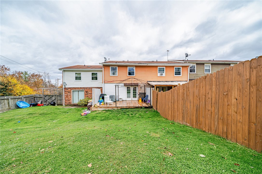 102 Westfield Dr