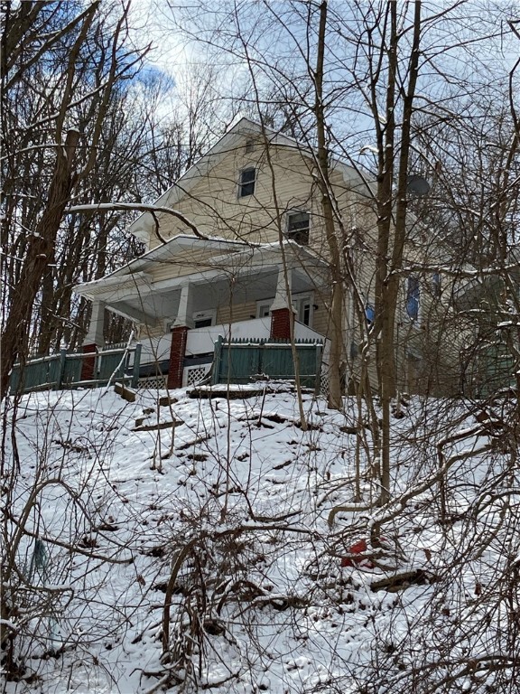 126 Spring St