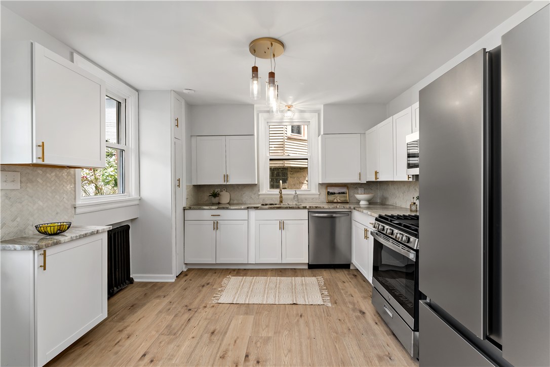 221 Harrison Ave