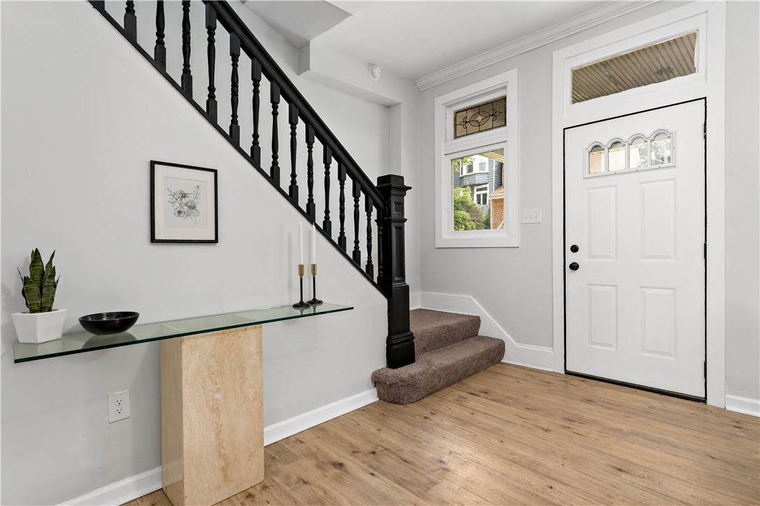 221 Harrison Ave