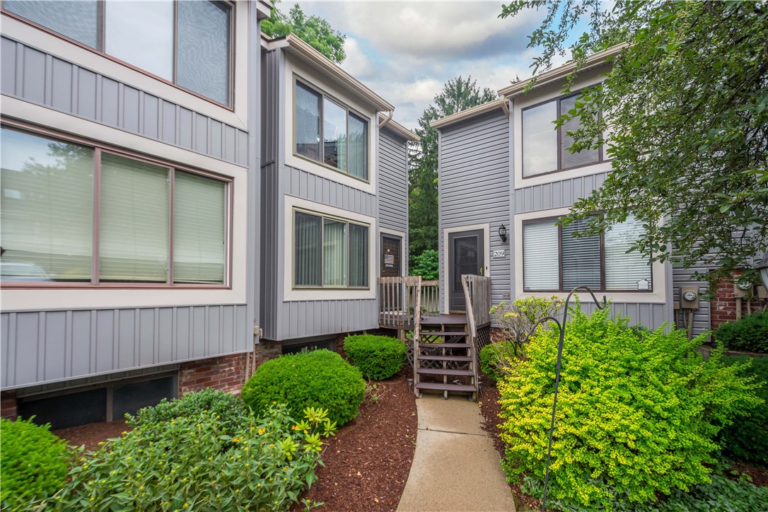 210 Serendipity Dr