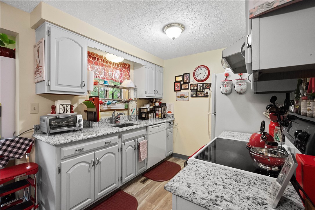 210 Serendipity Dr