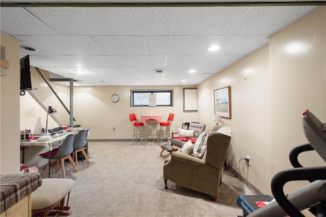 210 Serendipity Dr