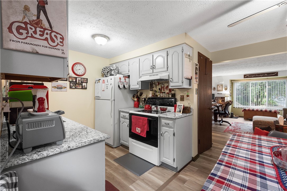 210 Serendipity Dr