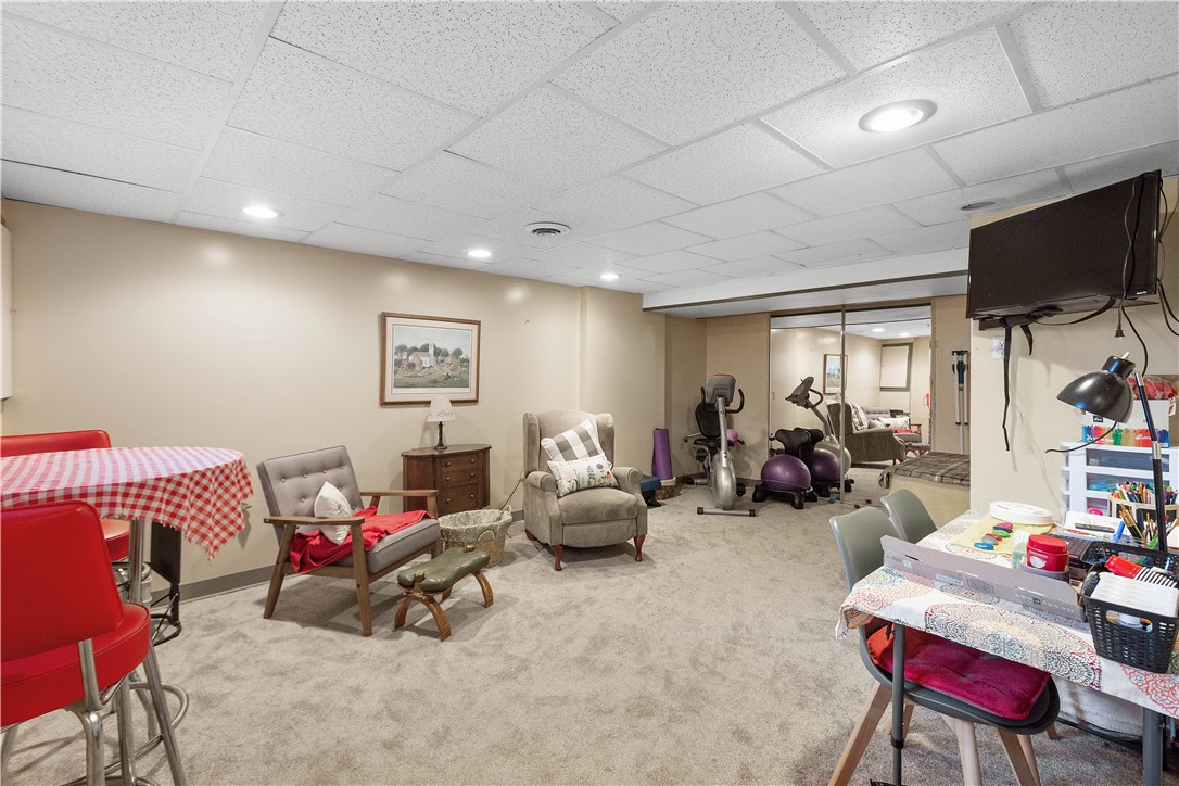 210 Serendipity Dr