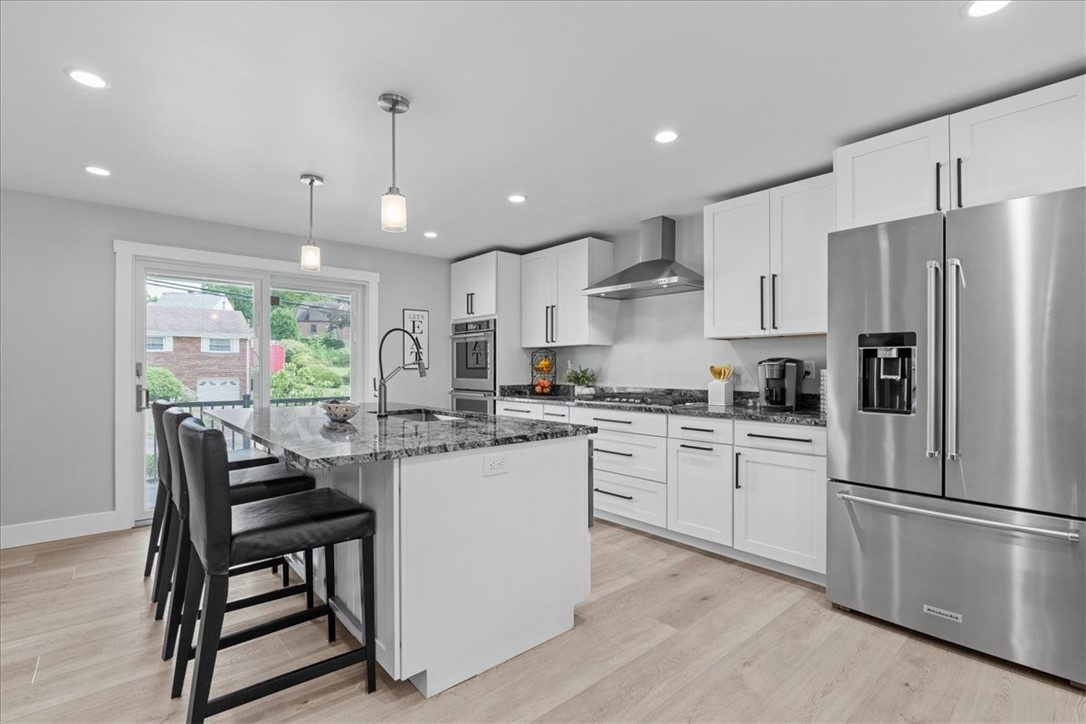 2503 SILVER OAK DRIVE