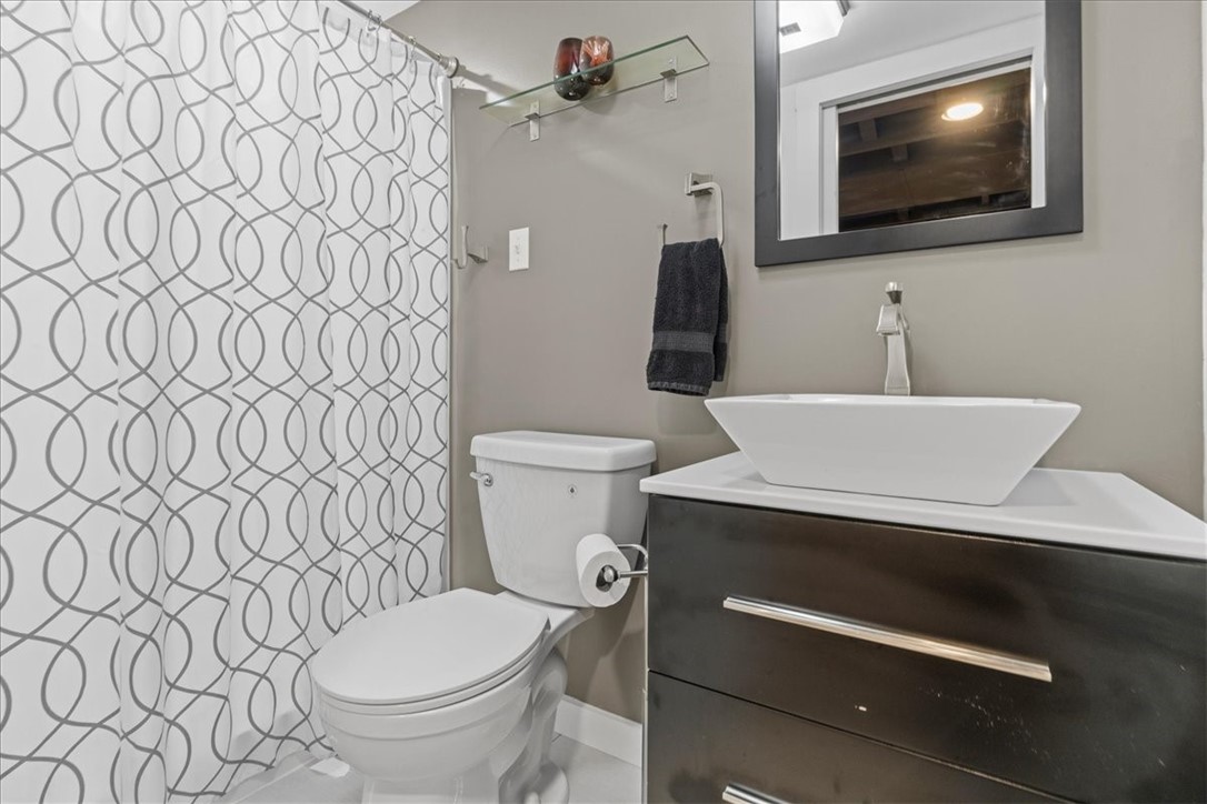 2503 SILVER OAK DRIVE