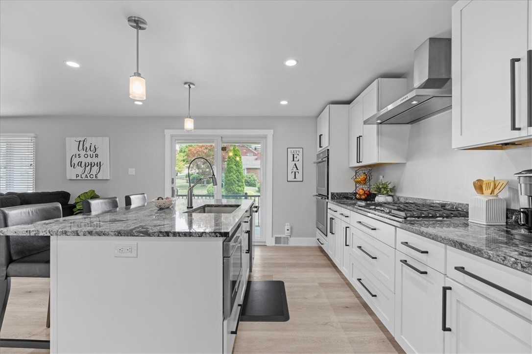 2503 SILVER OAK DRIVE