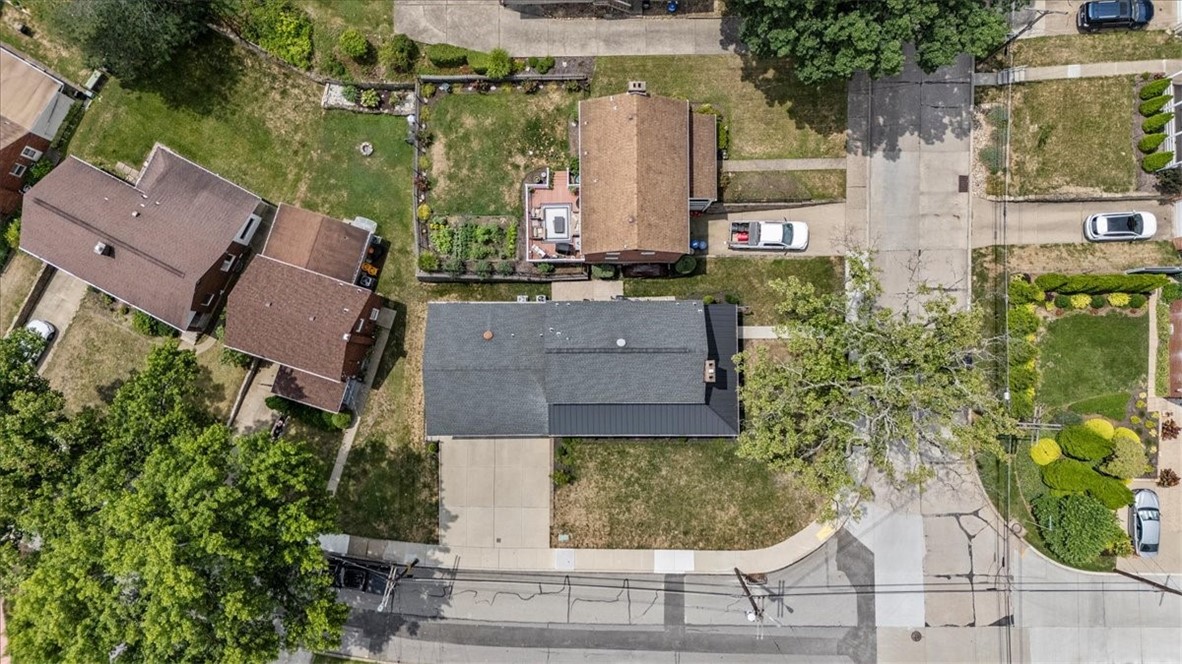 2503 SILVER OAK DRIVE