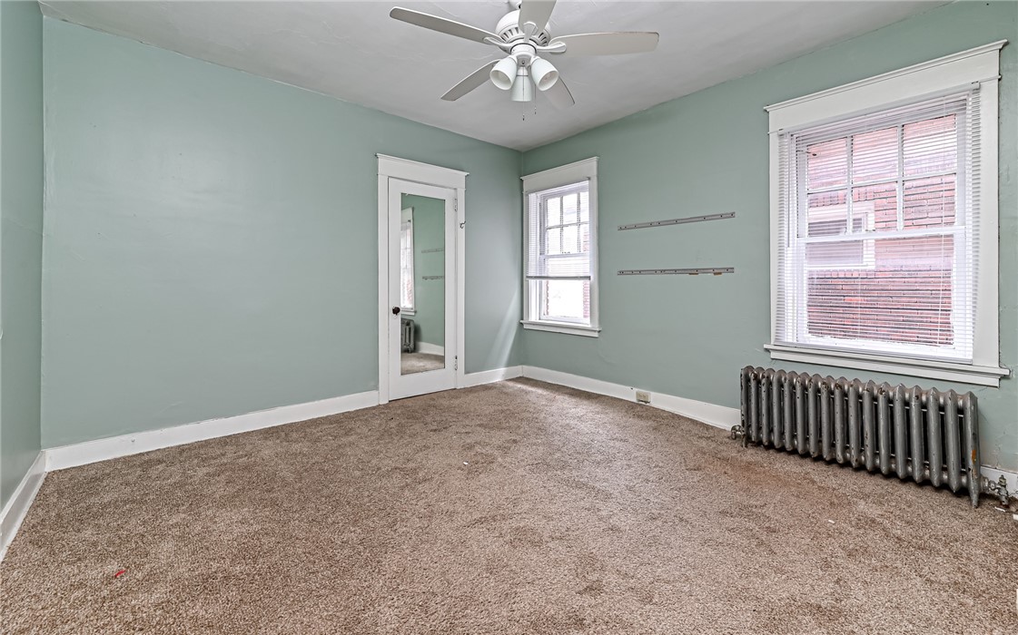 6861 Penn