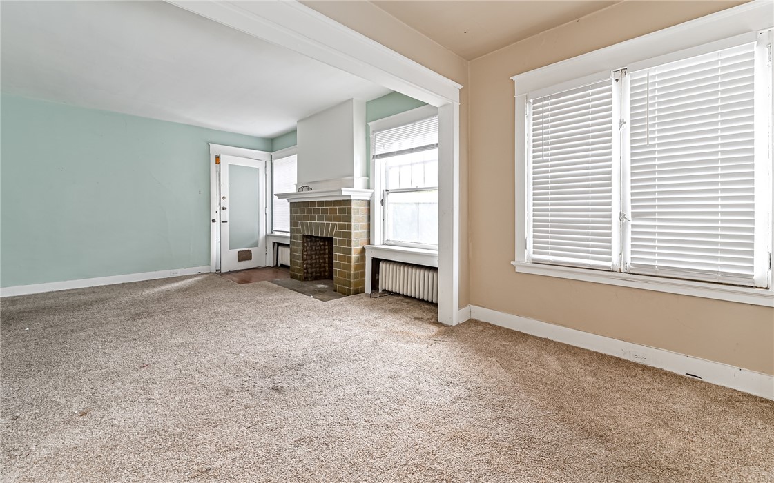 6861 Penn