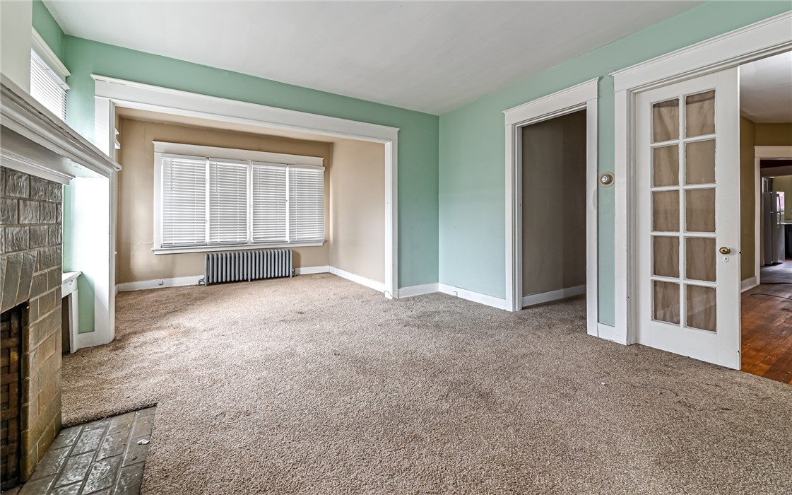6861 Penn