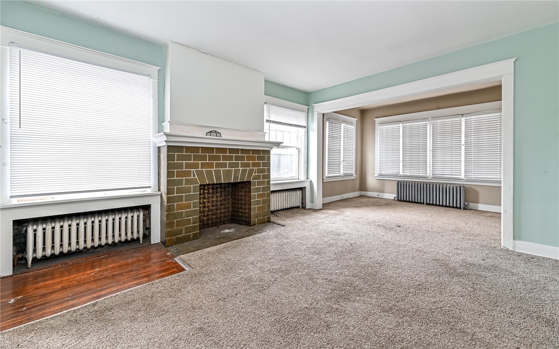 6861 Penn