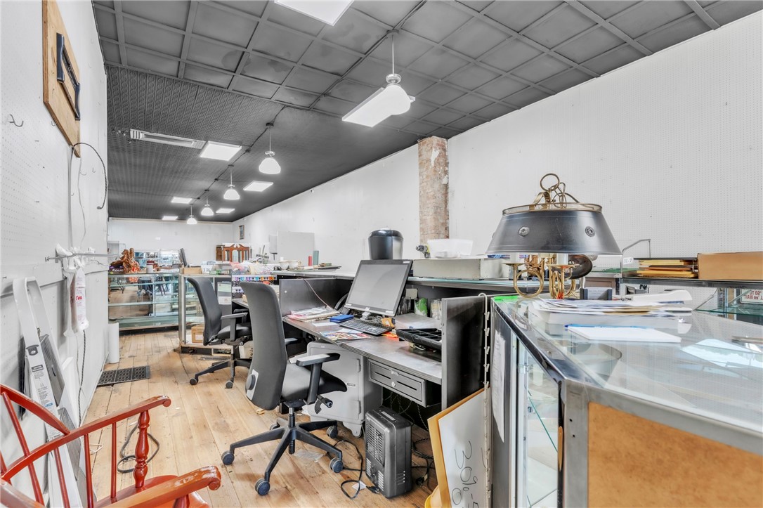 818-822 7th Ave