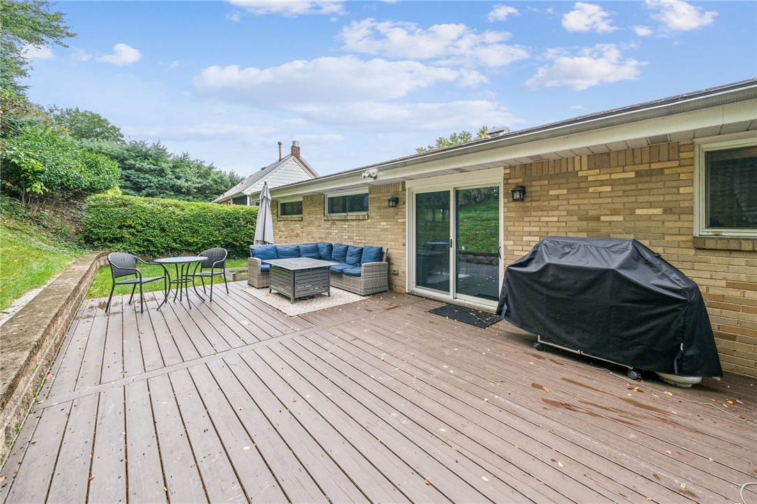 310 Conroy Dr