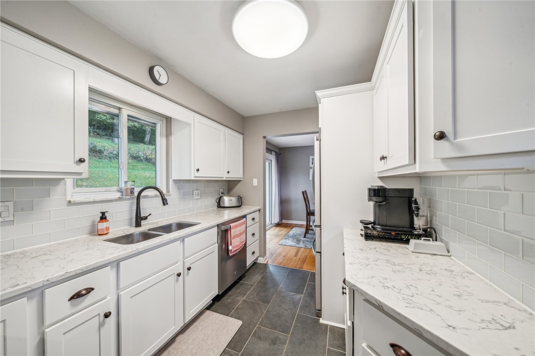 310 Conroy Dr