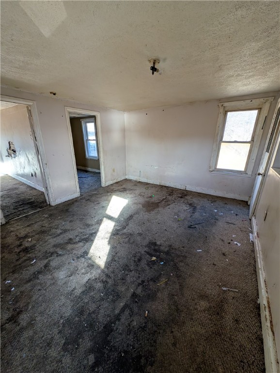 271 4th Ave