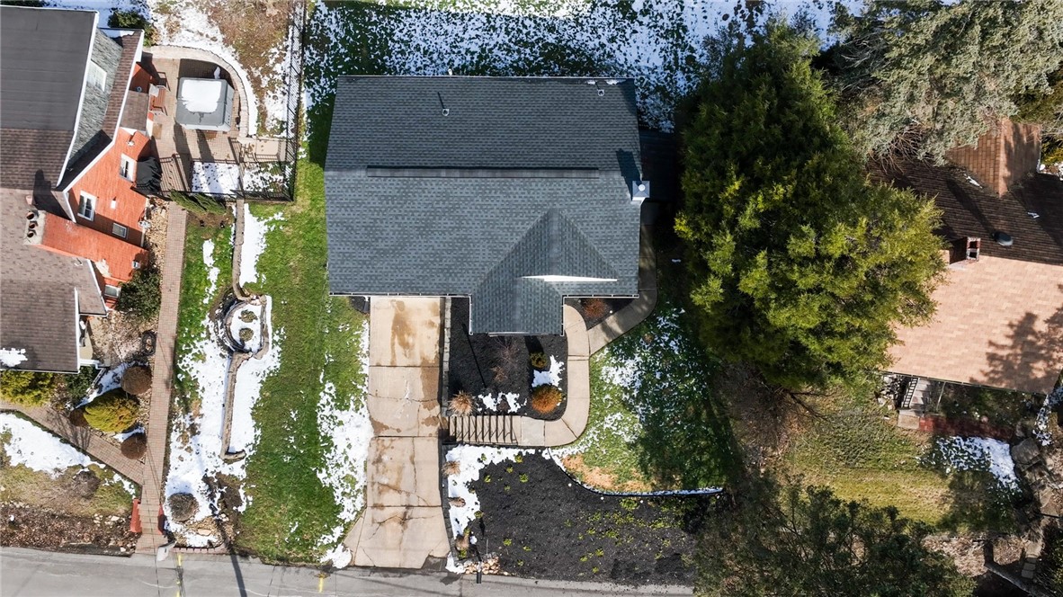 797 Elmer St