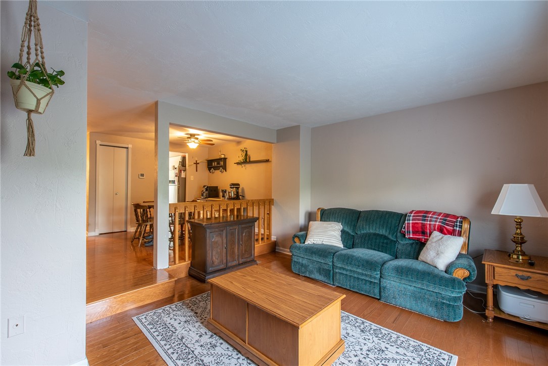 116 Laurel Ct