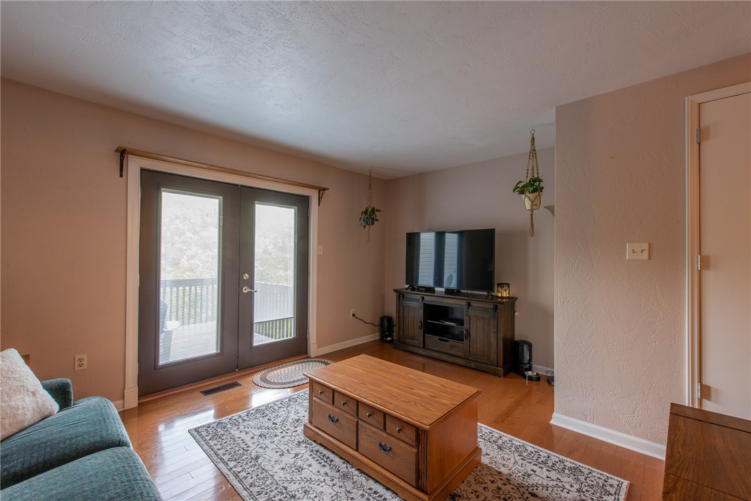 116 Laurel Ct