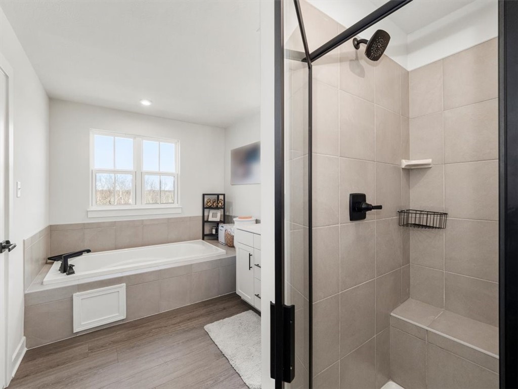 127 Red Horse Dr Unit 6
