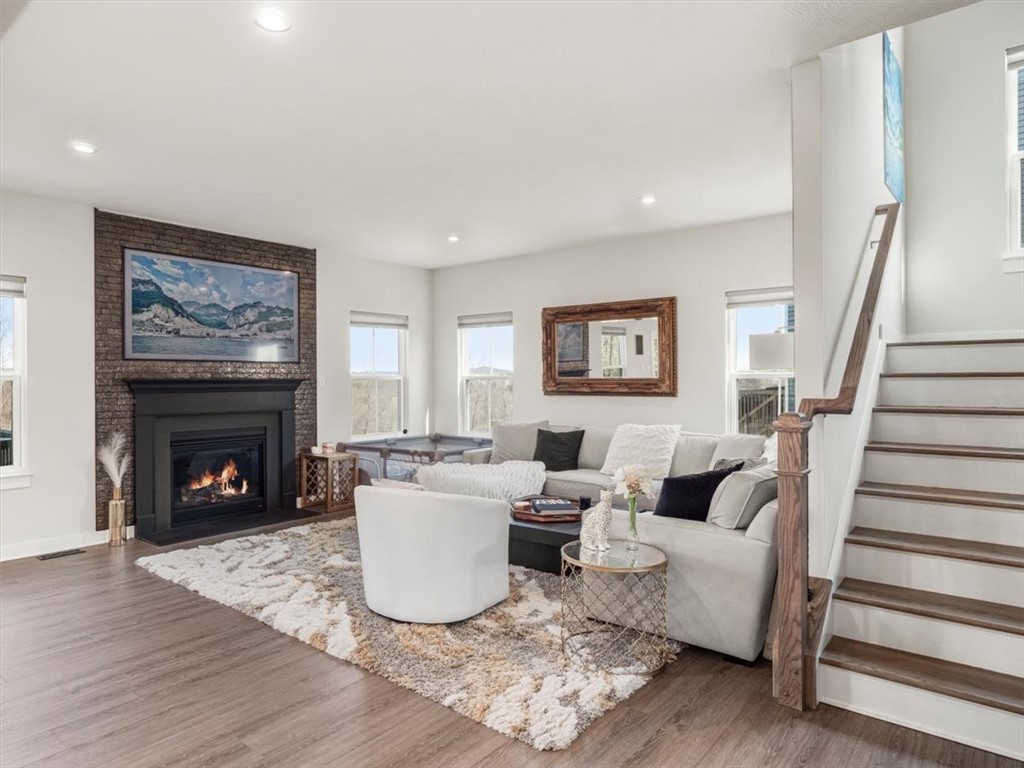127 Red Horse Dr Unit 6