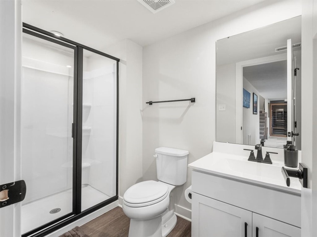 127 Red Horse Dr Unit 6
