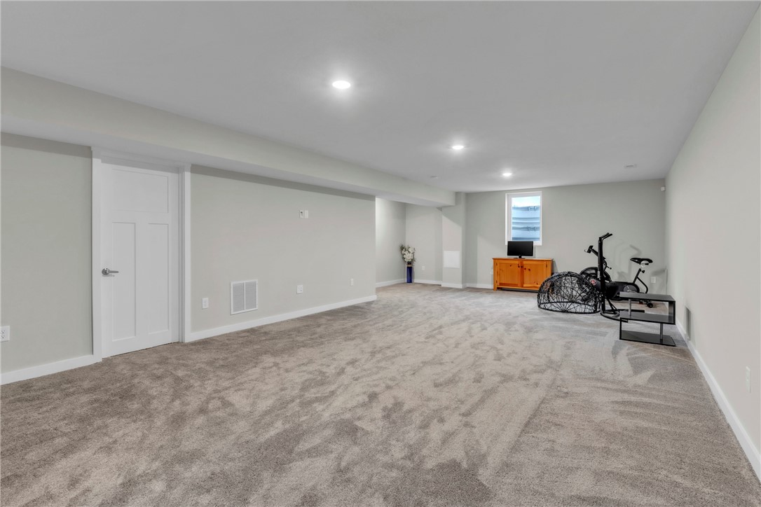 159 Twin Oaks Dr