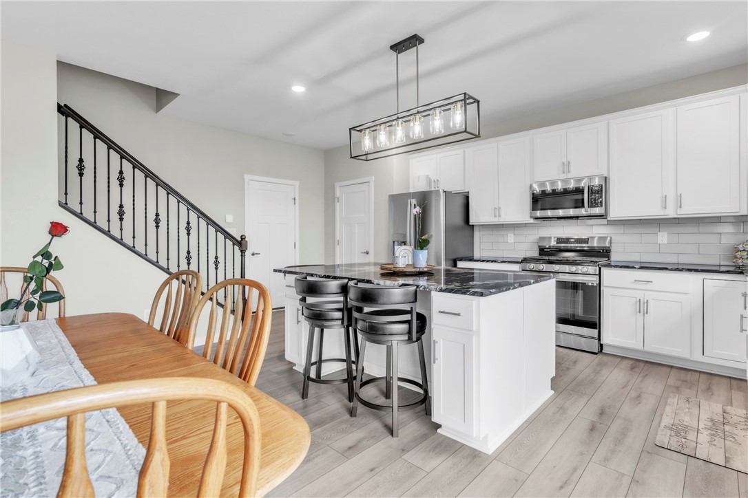 159 Twin Oaks Dr