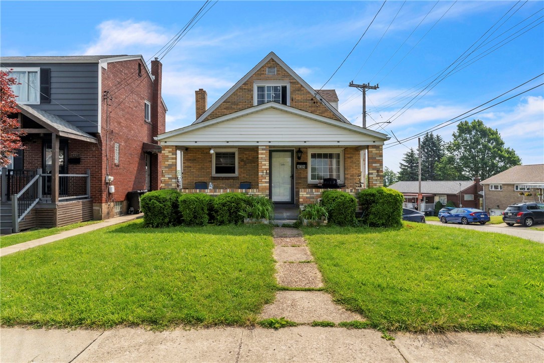 439 Ford St