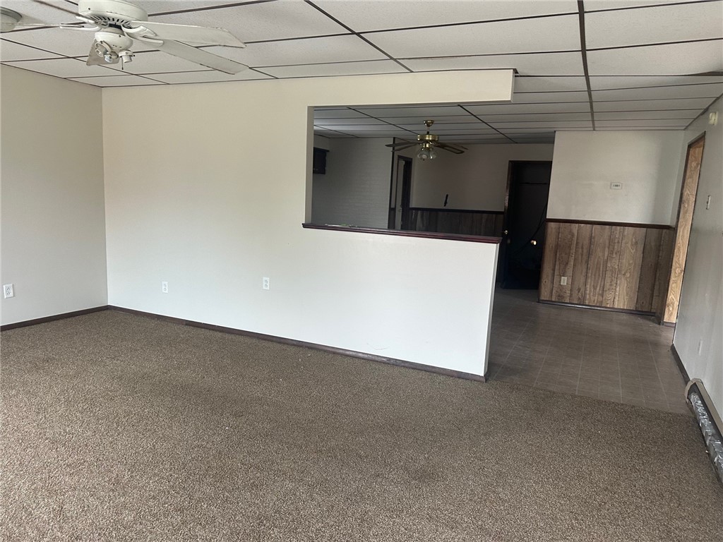 221 S Main St