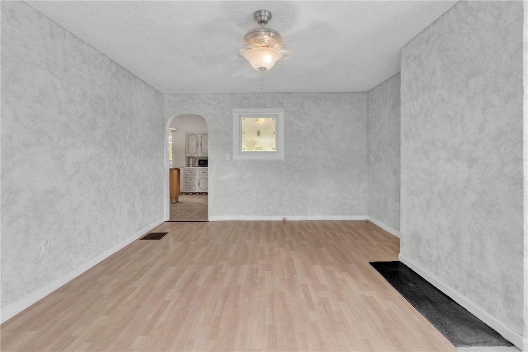 104 Highland Ave