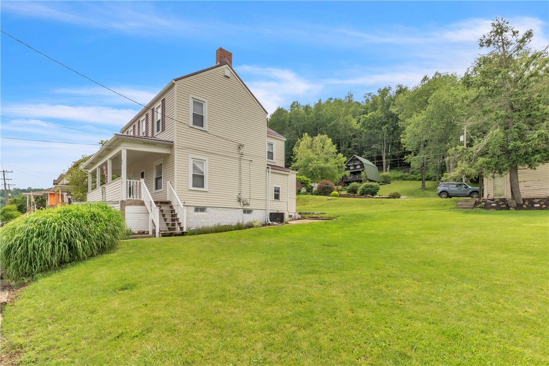 104 Highland Ave