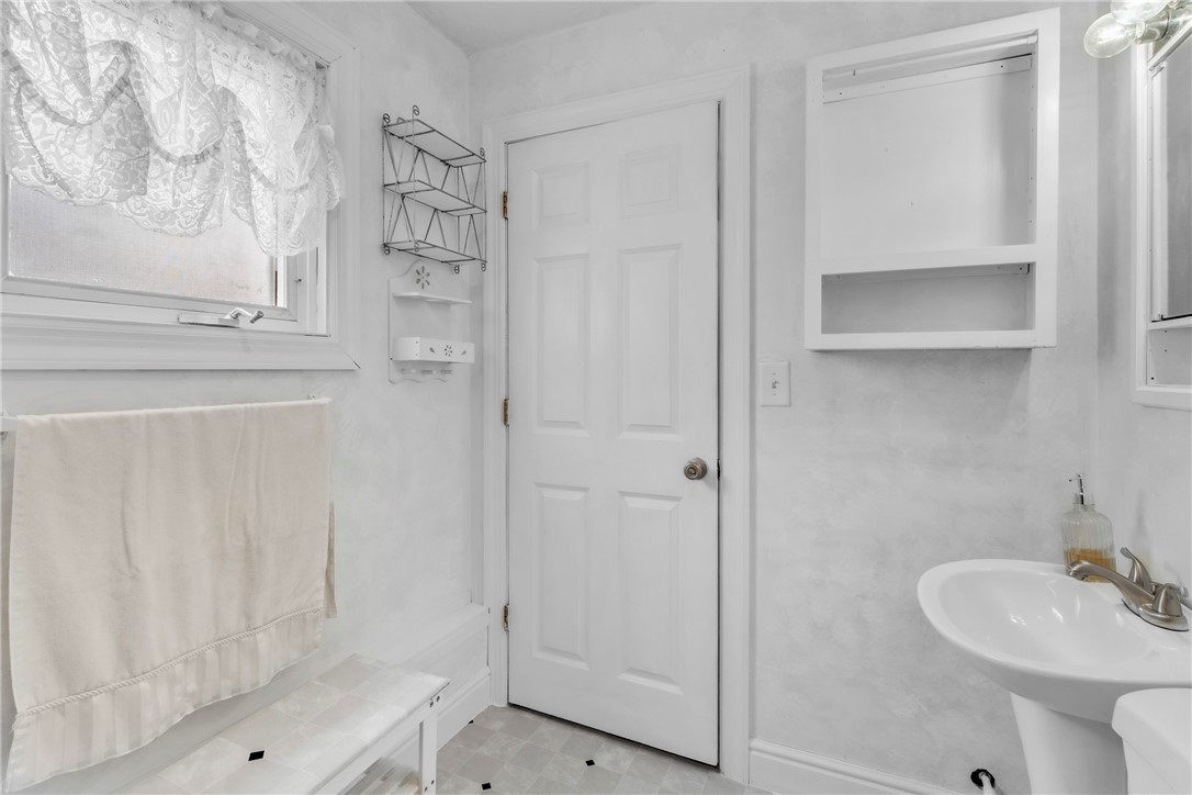 104 Highland Ave