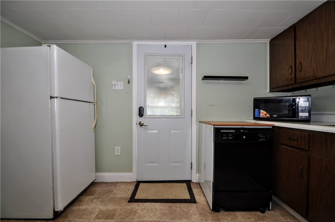 4632 Greensprings Ave