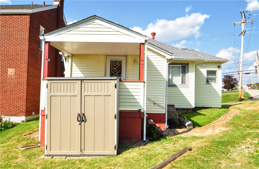 4632 Greensprings Ave